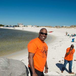 Meet your Posher, Carey